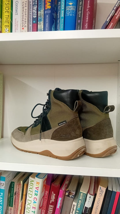 Michael Kors Asher Waterproof Ankle Boots- Size 9
