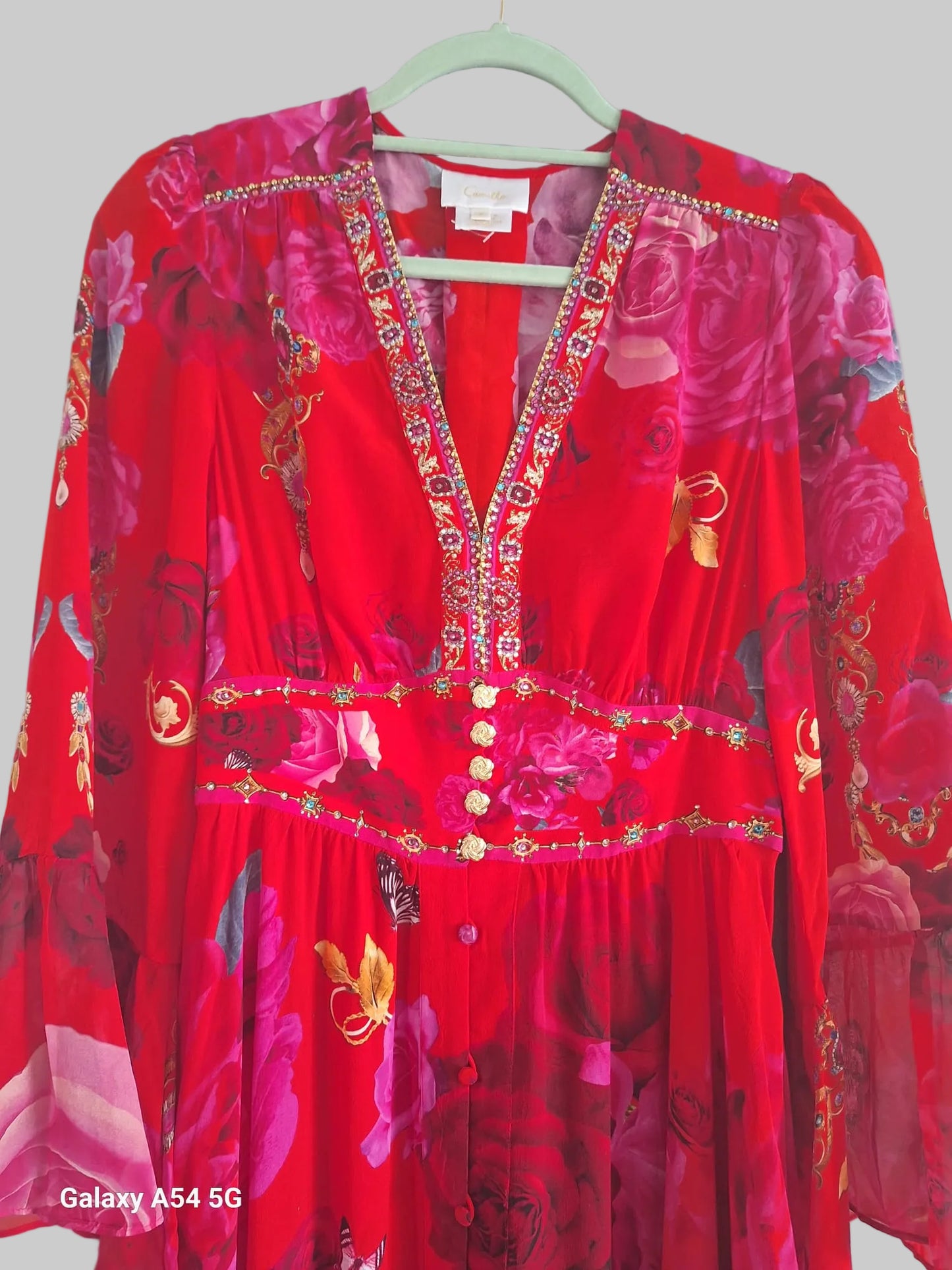Camilla long Sleeved Beautiful 100 % Silk Dress Size S