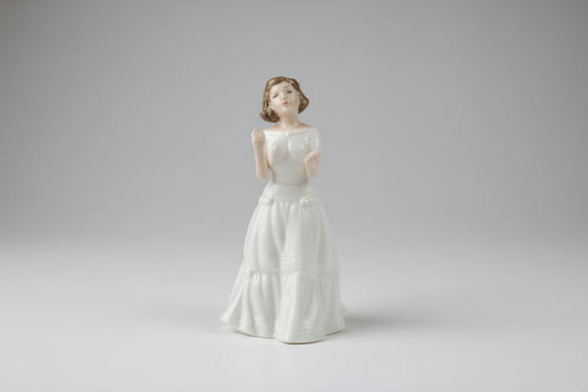 Royal Daulton ROYAL DOULTON 'WELCOME' HN 3764 BONE CHINA FIGURINE