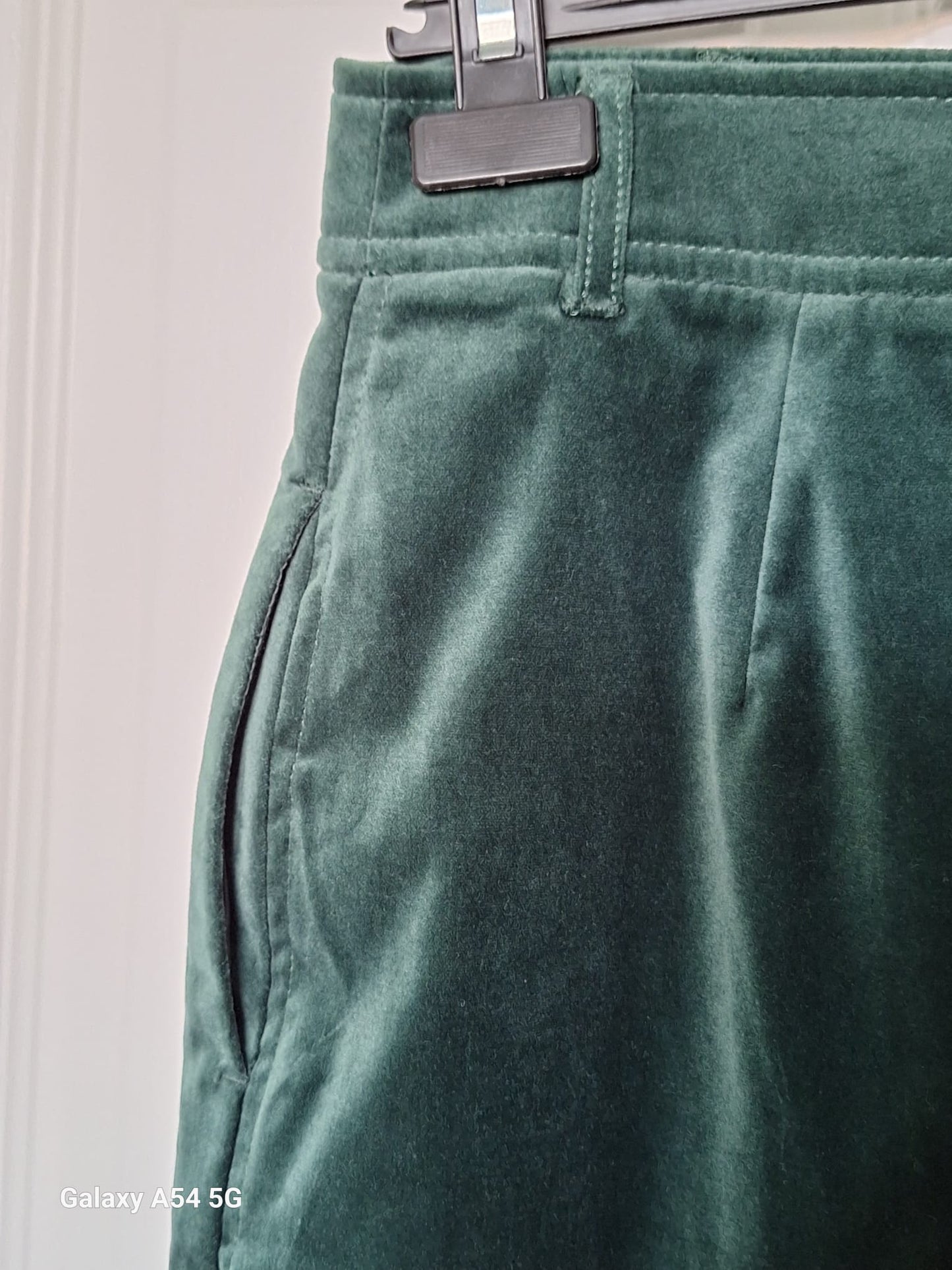 BNWT Boden Green Velvet  Knee Length Skirt Size UK 10 Regular EU 38