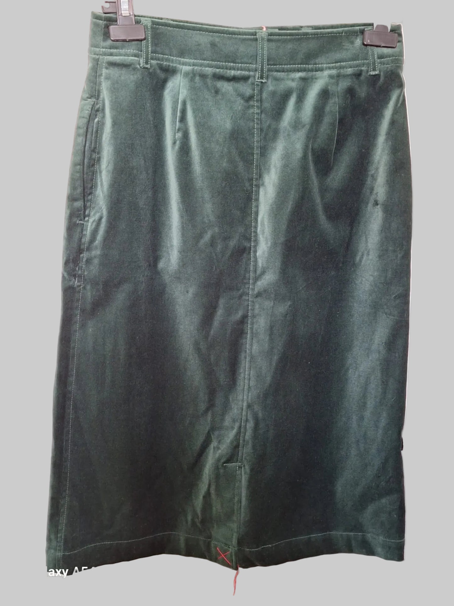 BNWT Boden Green Velvet  Knee Length Skirt Size UK 10 Regular EU 38