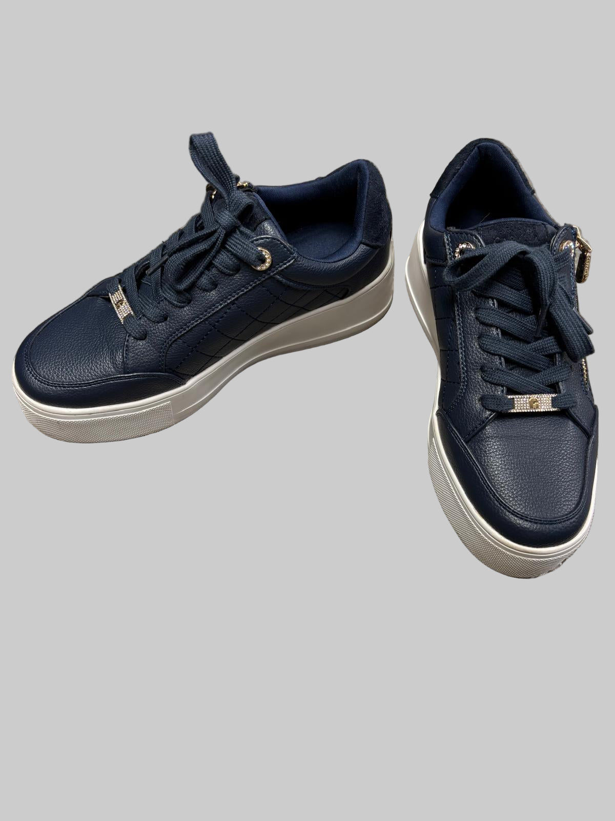 Carvella Navy Zip Up Pumps EUR38