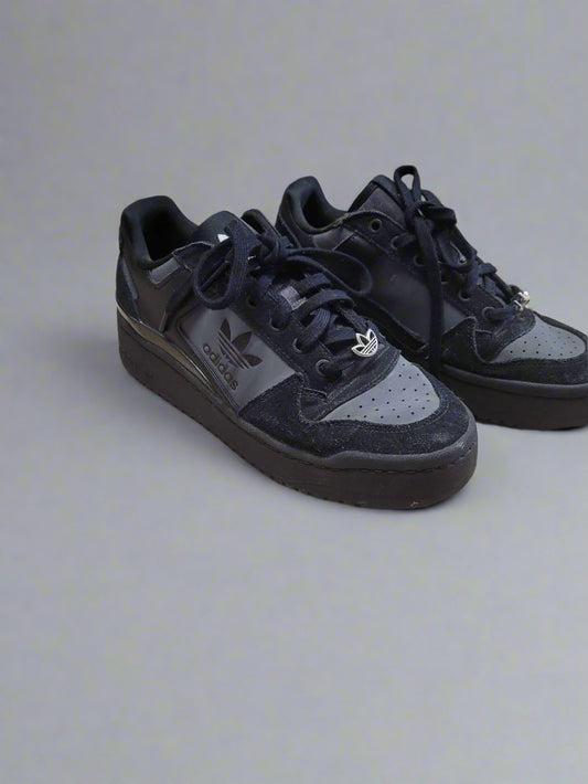Low Adidas Men's Size UK 6 Black Skater Suede/Leather Shoes