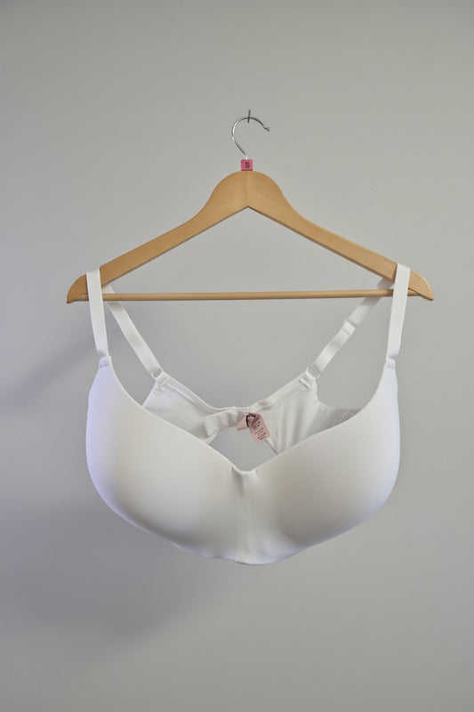 Boux Avenue Comfort Microfibre Wireless Plunge Bra - 34G - New without Tags