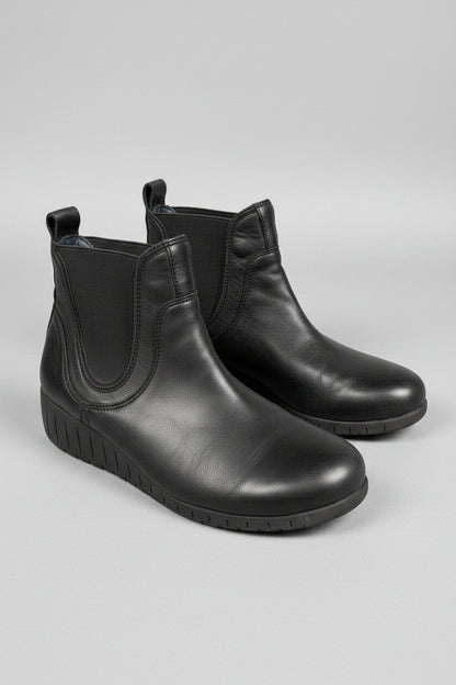 Marco Tozzi Black Leather Wedge Boots UK 7 EU 40 Pull-On Chelsea Boot