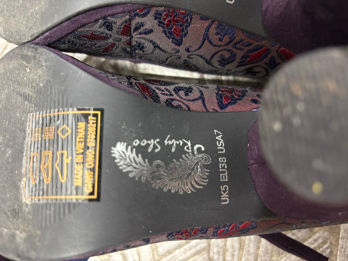 Ruby Shoo Valerie in Aubergine Heels UK 5 EU 38 Floral Buckle T-Bar