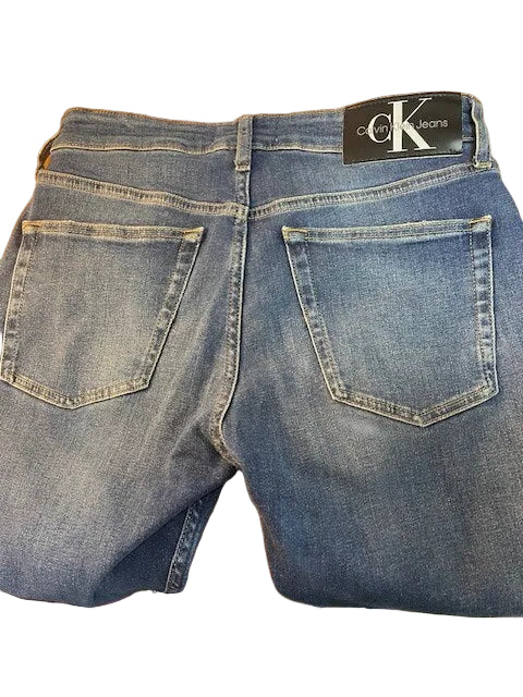 Calvin Klein Jeans Size W29 x L30 Slim Taper Lower Impact Wash - Used in Excellent Condition