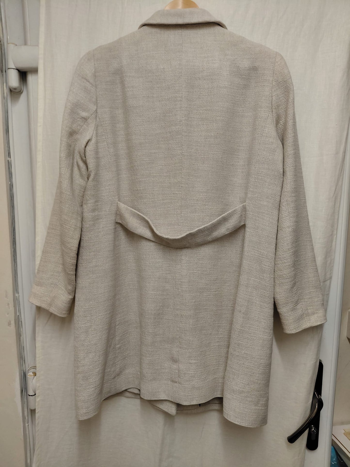 Massimo Dutti A-line coat in linen blend size 14, Talla 42.