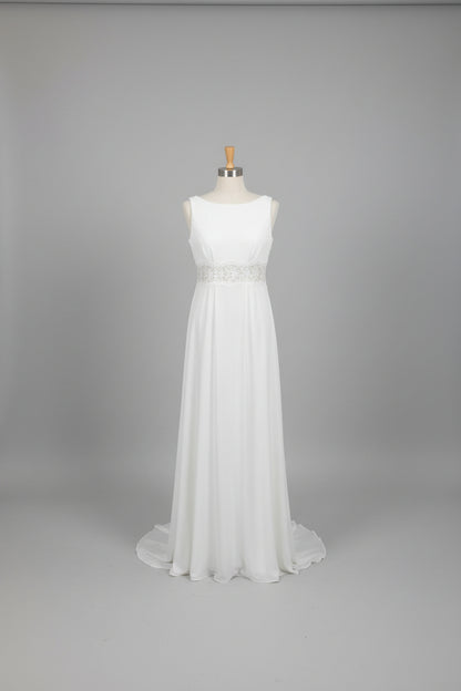 Wedding Dress - Davids Bridal - Size 6 White Sleeveless Bridal