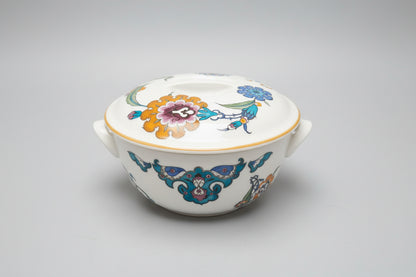 Royal Worcester Palmyra size5  casserole dish