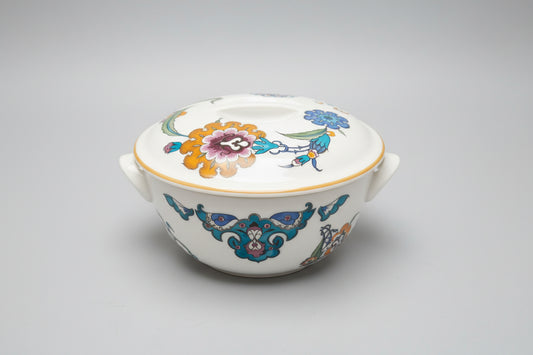 Royal Worcester Palmyra size5  casserole dish