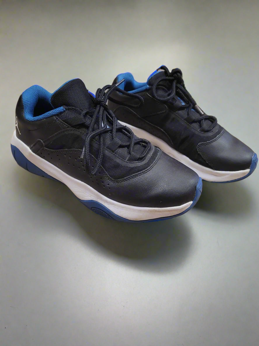 Nike Air Jordan 11 CMFT  UK size 6