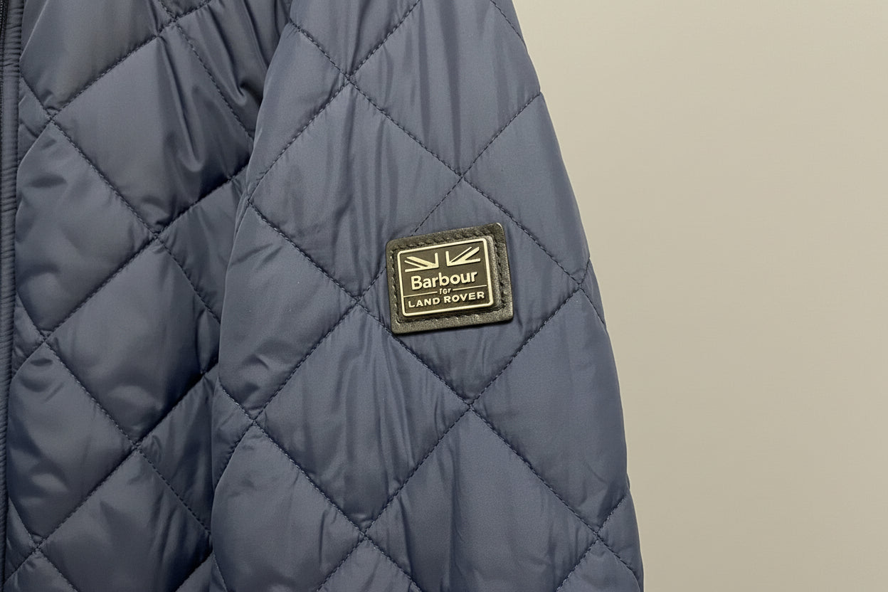 Barbour Landale Land Rover Quilted Jacket - Size Medium - Leather Trim - GOOD USED CONDITION