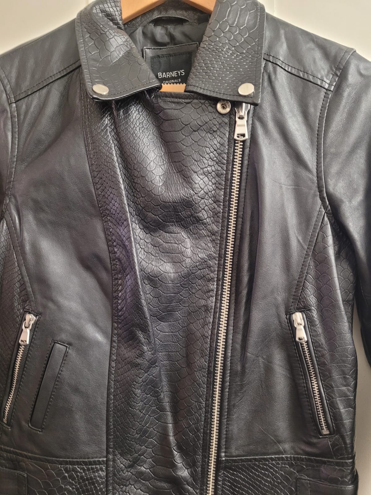 Barney's Original Womens Black 100% Sheeps Leather Jacket - GOOD USED CONDITION