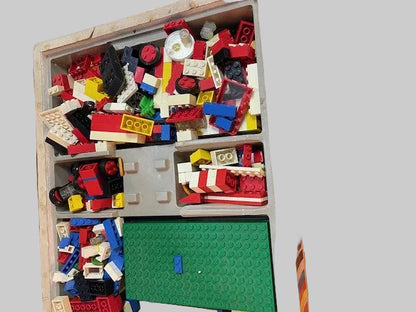 Lego 5 Plastic Vintage Set - Large Bundle / Job-Lot - UNCHECKED MAY BE PIECES MISSING - Collectors Collectible