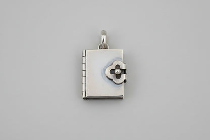 Taxco Mexican 925 Sterling Silver Book Style Locket USED VGC