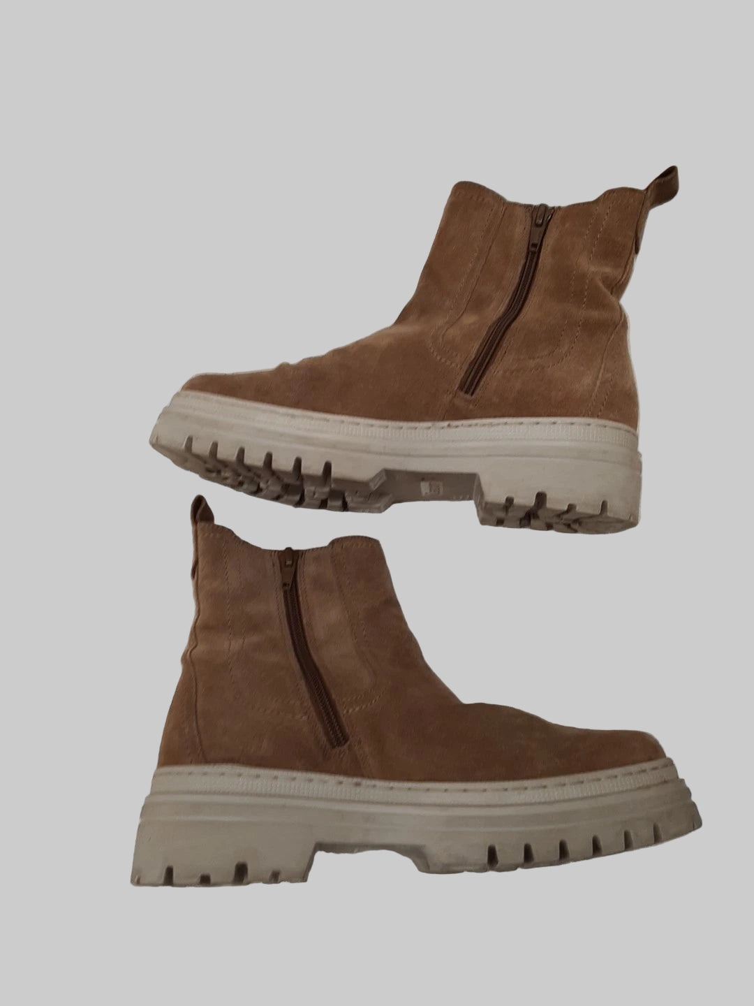 Gabor Tan Chunky Suede Ankle Boots Chelsea Size 4.5