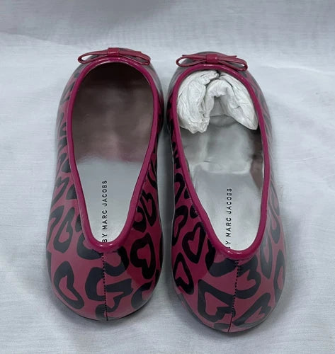 Marc by Marc Jacobs Pink/Black Heart Patent Leather Bow Ballet Flats Size 6