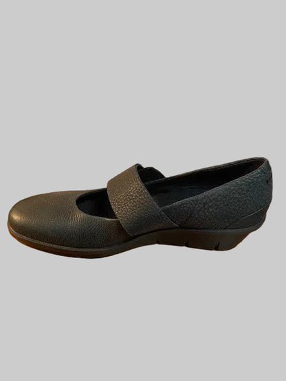 ECCO womens skyler 45 Mary Jane Black leather Wedge size 41 UK shoe size 7.5 Brand new perfect