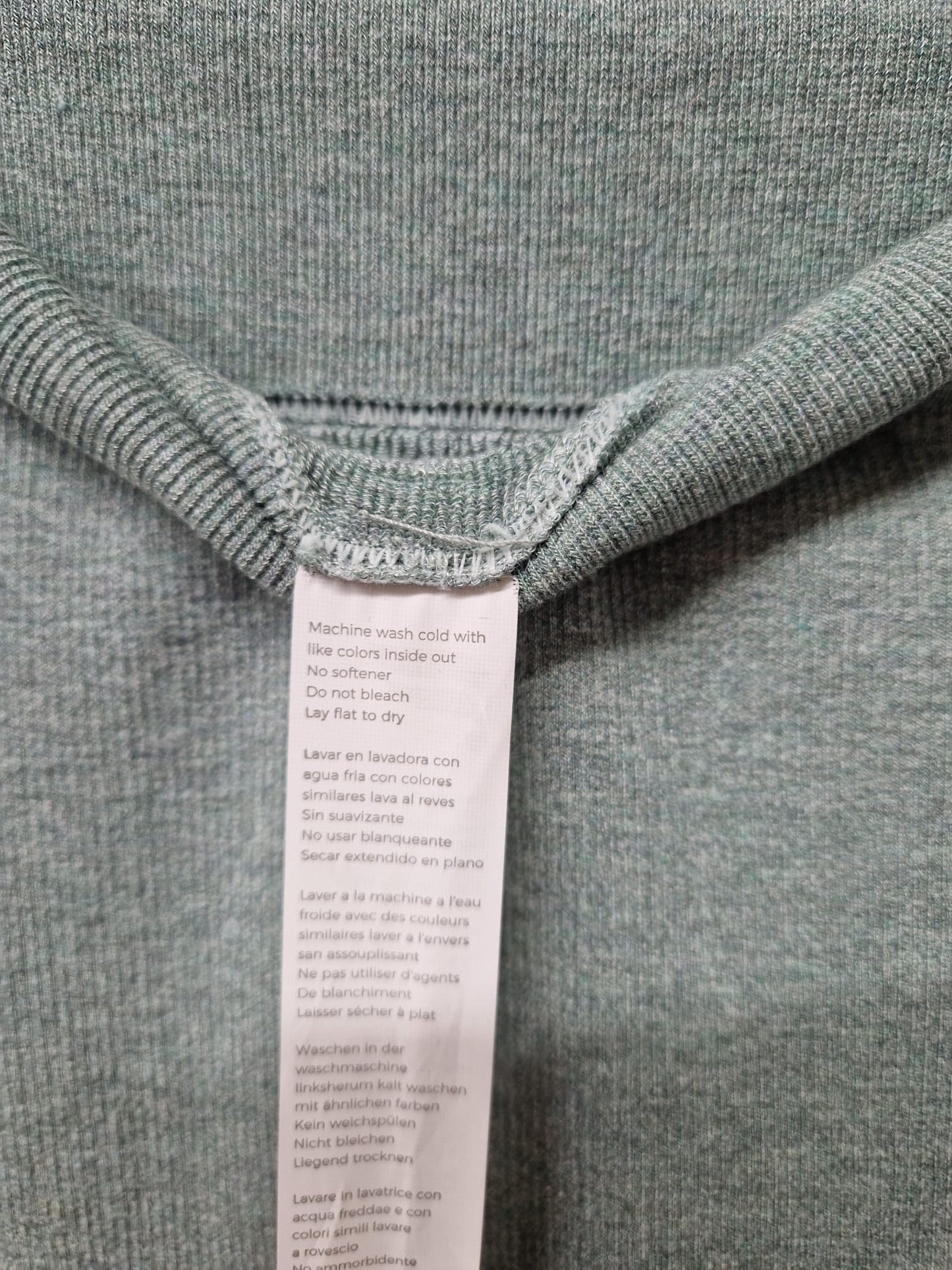 BNWT Fabletics (XS) Cloud Seamless High-Waisted Skirt Green UK 6 8 EU 34 36 - RRP £55