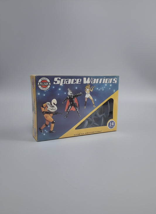 VINTAGE AIRFIX 1:32 MODEL FIGURES SPACE WARRIORS WITH ORIGINAL BOX New & Sealed