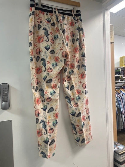 Toni Luisa beach themed tapered ladies cropped trousers size 12. Immaculate condition