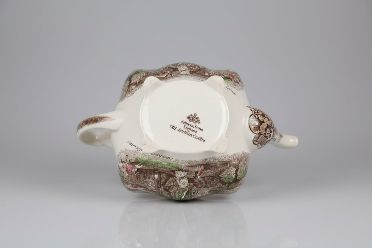 Johnson Brothers Old Britain Castles Teapot featuring Farnham & Donnington Castles USED
