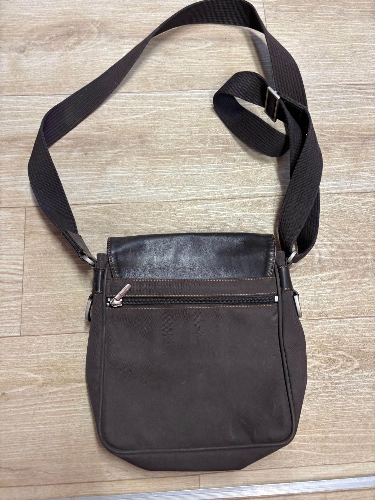 Texier Men's Brown Messenger Bag