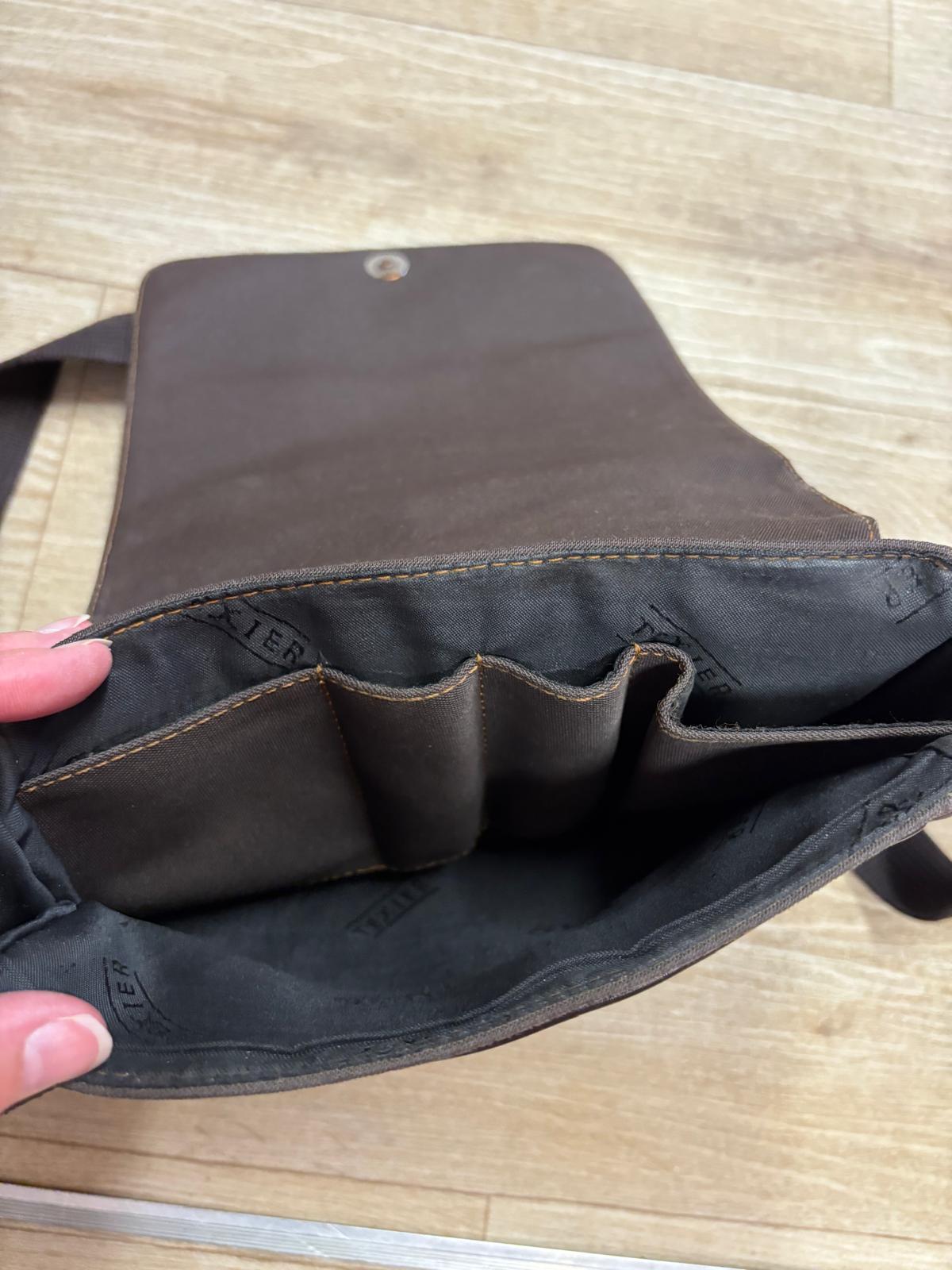 Texier Men's Brown Messenger Bag