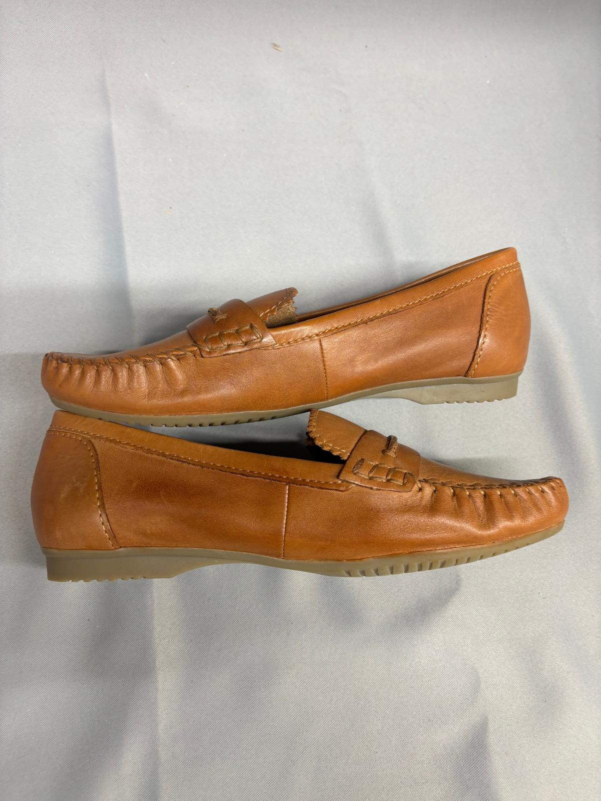 Marco Tozzi Brown Leather Loafers UK 6 EU 39 Slip-On Flats Pumps - New