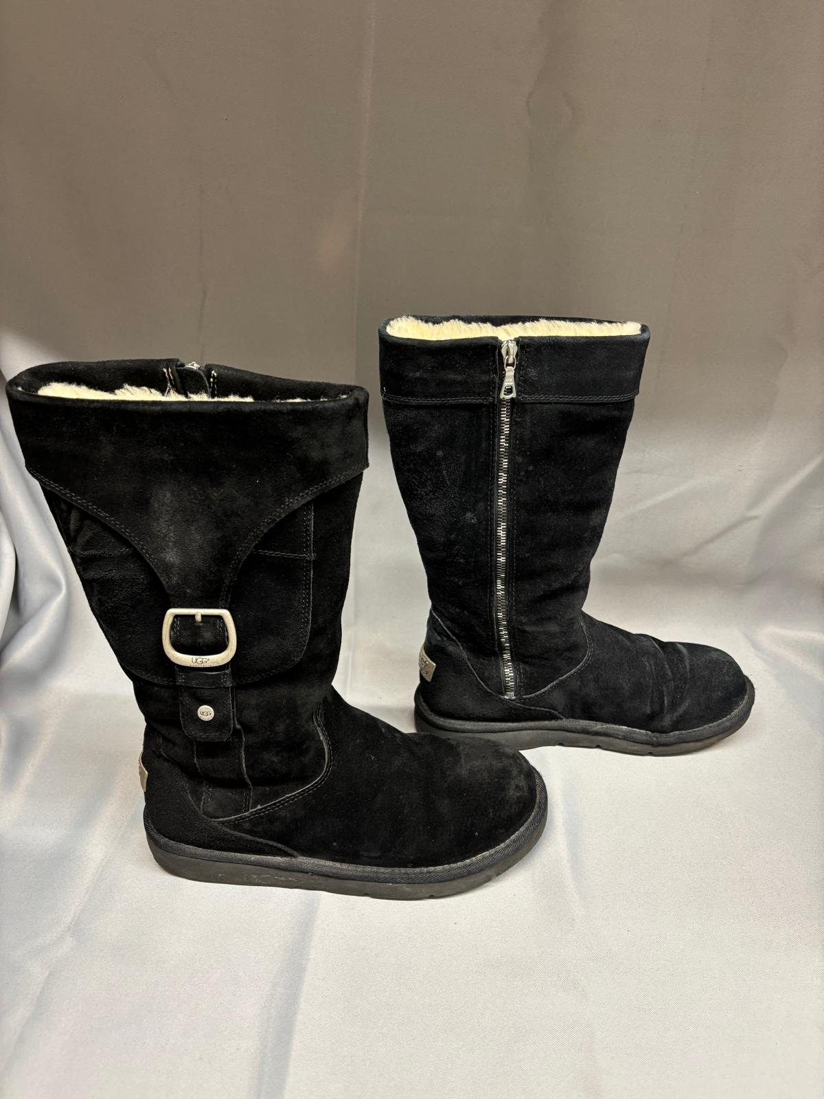 UGG Cargo III Black Suede Boots UK 7.5 EU 50 Mid-Calf - In Box