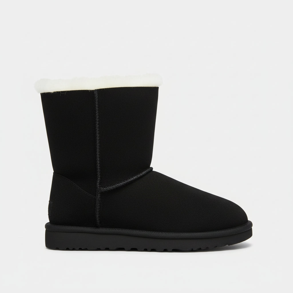 UGG CLASSIC BAILEY BUTTON BOOT SIZE UK 6.5 EU 39