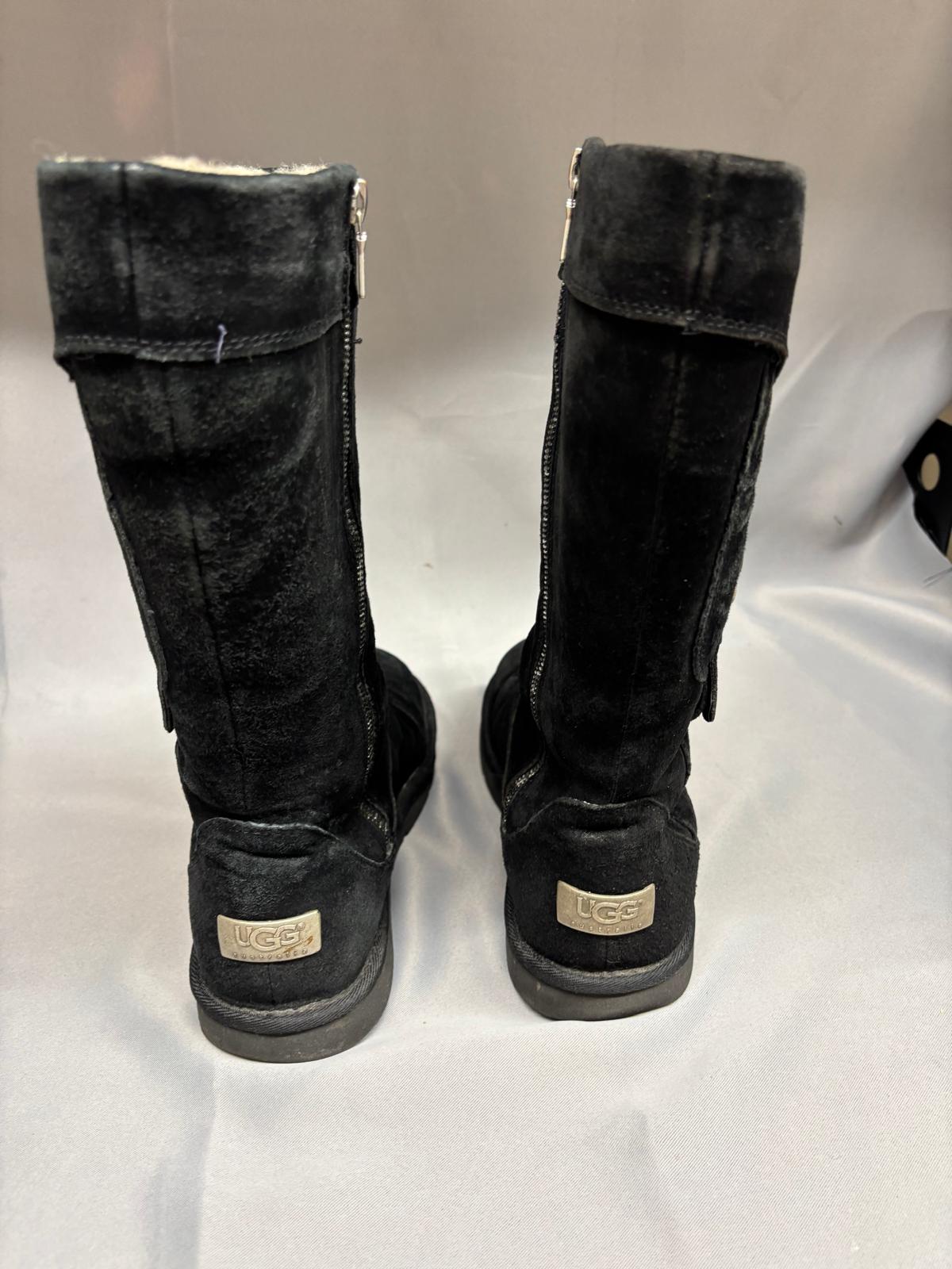 UGG Cargo III Black Suede Boots UK 7.5 EU 50 Mid-Calf - In Box