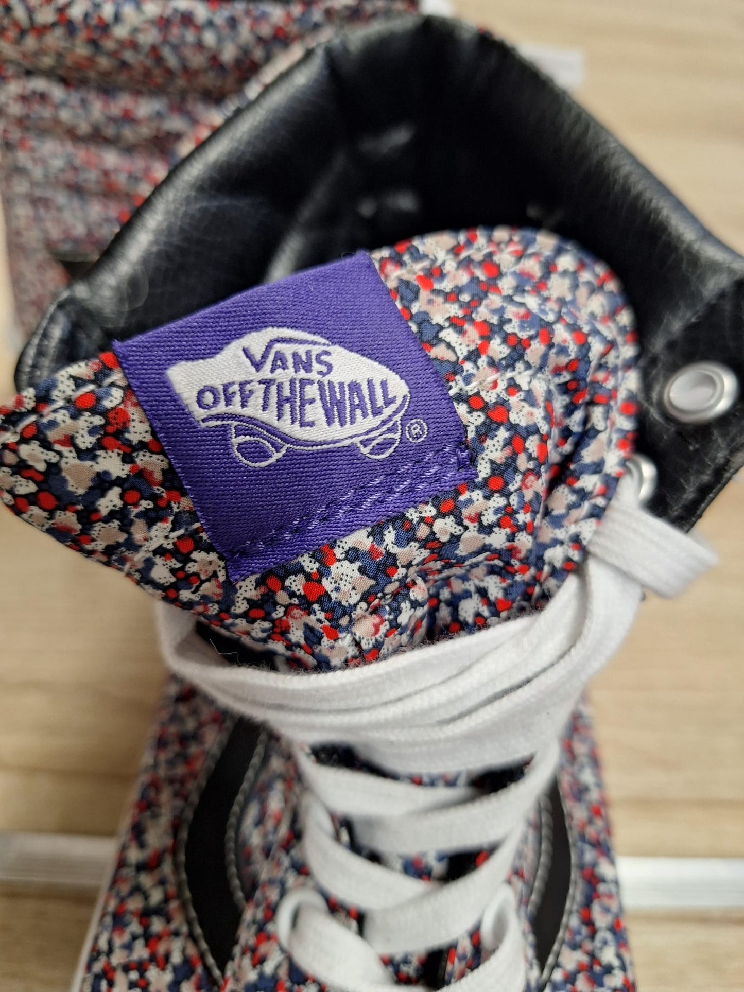 Vans Liberty Of London Art Fabrics Pepper Micro Floral Shoes Vault Size W 6.5