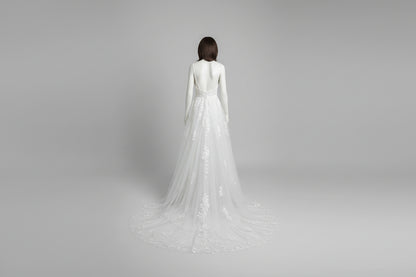 Stunning STACEES Wedding Dress With Detachable Overskirt BNWT Size 8 EU 36 Floaty Floral