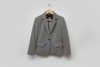 Max Mara Black White Blazer UK 8 EU 36 Jacket Buttoned Geo Zig-Zag